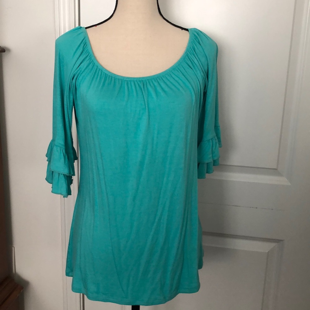 PINK COCONUT BOUTIQUE SHIRT WOMEN'S SIZE LARGE